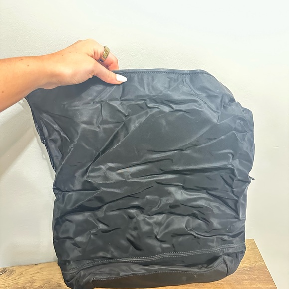 Lulu Lemon Black Tote Bag - Picture 6 of 6